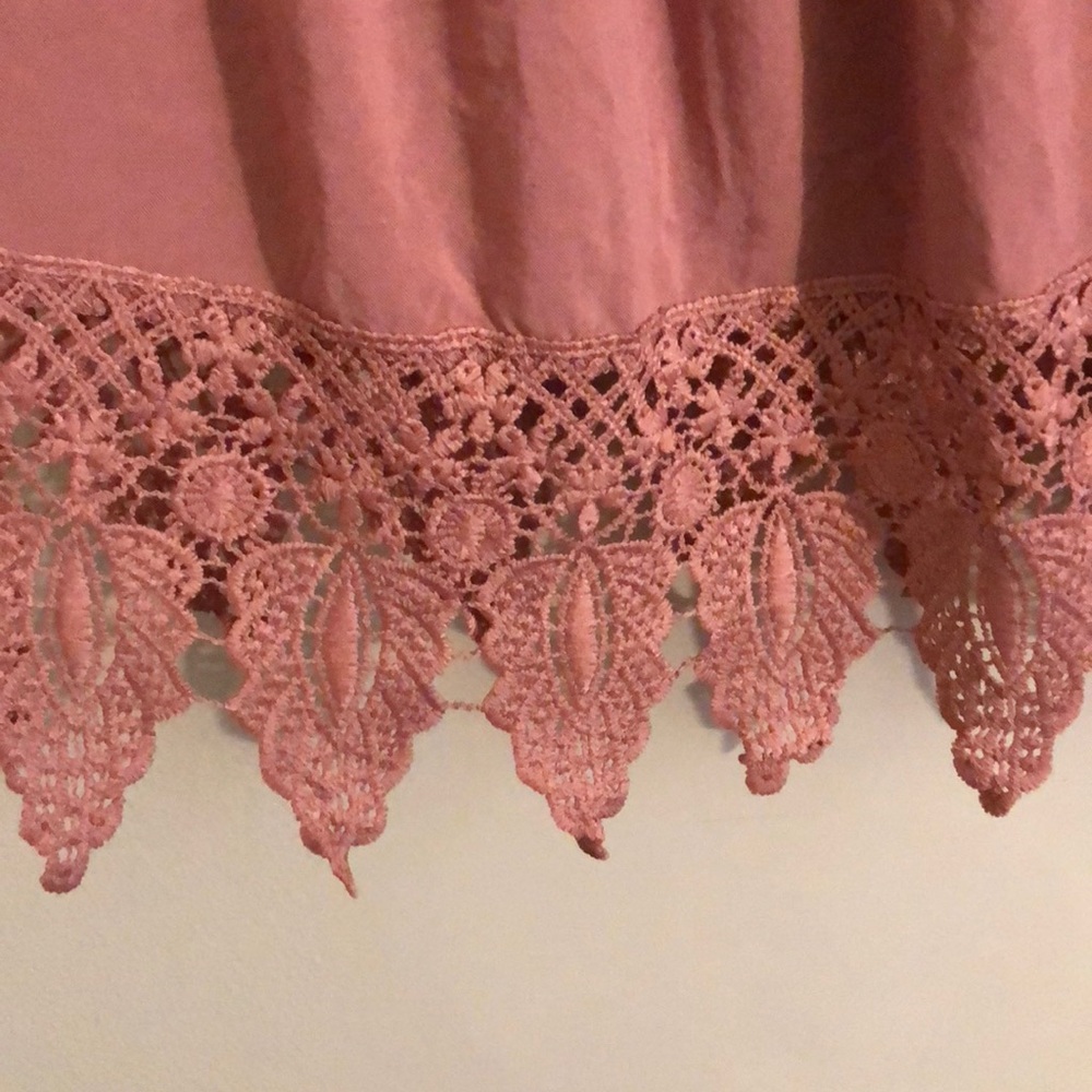 Pink top - Picture 2 of 3